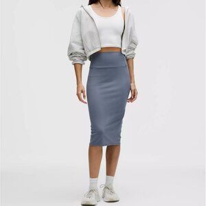 NWT $88 LULULEMON Nulu slim high-rise midi tight stretch pencil skirt oasis blue